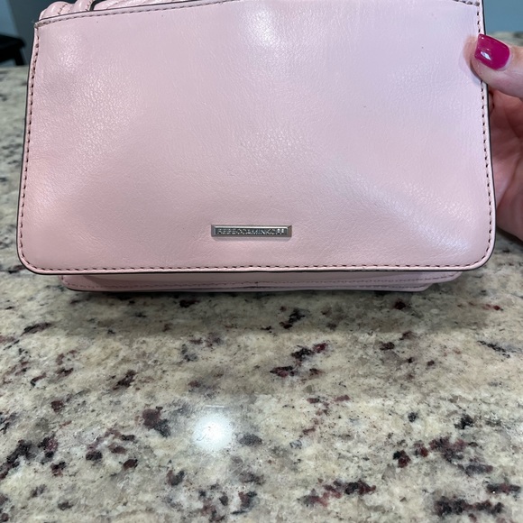 Rebecca Minkoff Women's Chevron Quilted Love Crossbody Bag - Picture 4 of 16